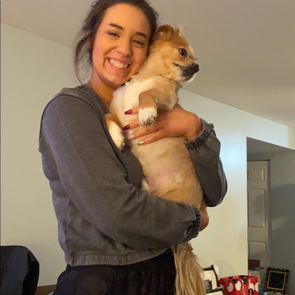 Meet your Posher, Lisa - Picture 1 of 1